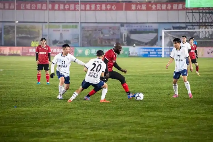 荷兰甲级联赛：阿尔克马尔 VS 乌得勒支